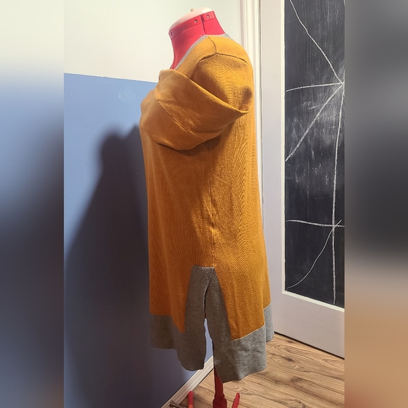 Long Sweater - Picture 2 of 5